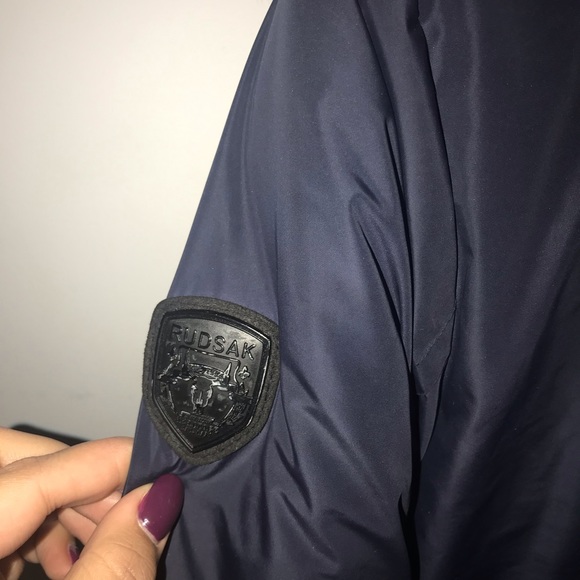 Jacket - Picture 5 of 5